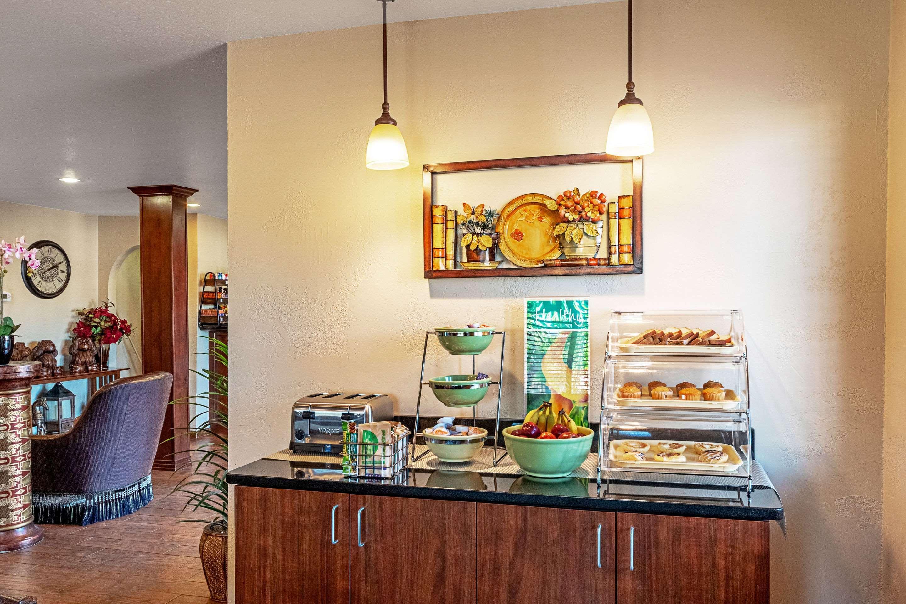 Quality Inn Three Rivers Bagian luar foto