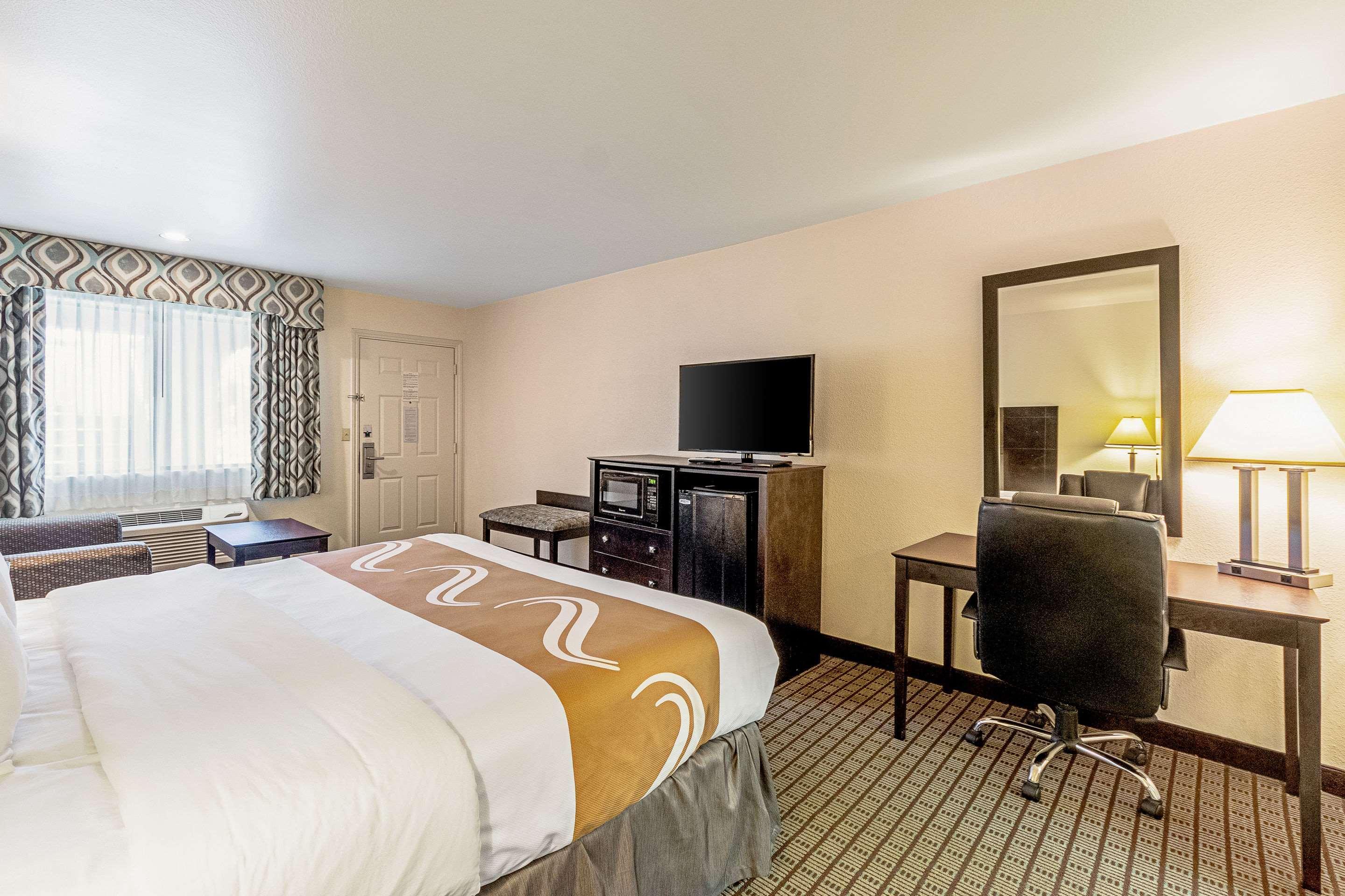 Quality Inn Three Rivers Bagian luar foto