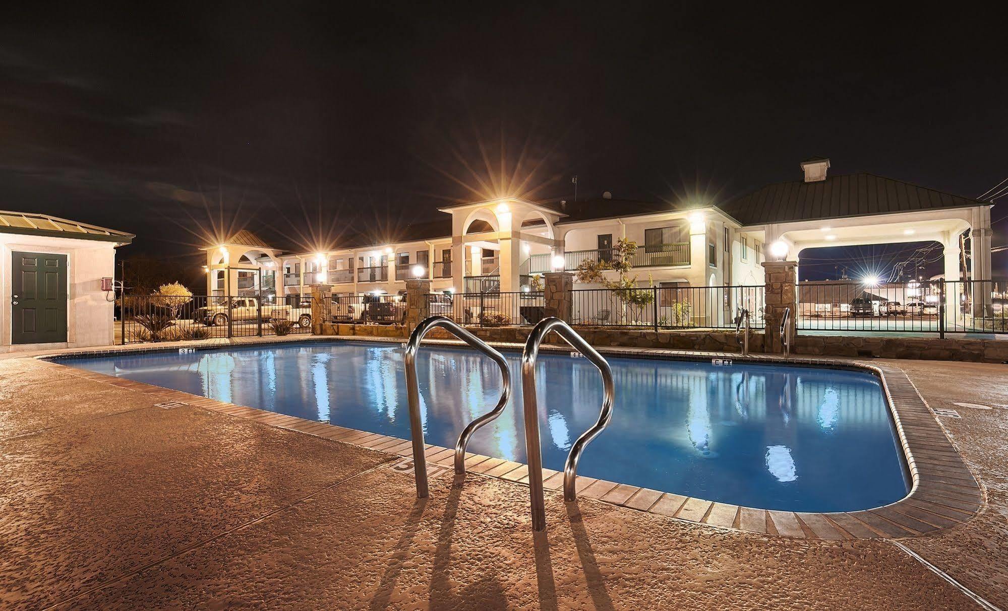 Quality Inn Three Rivers Fasilitas foto